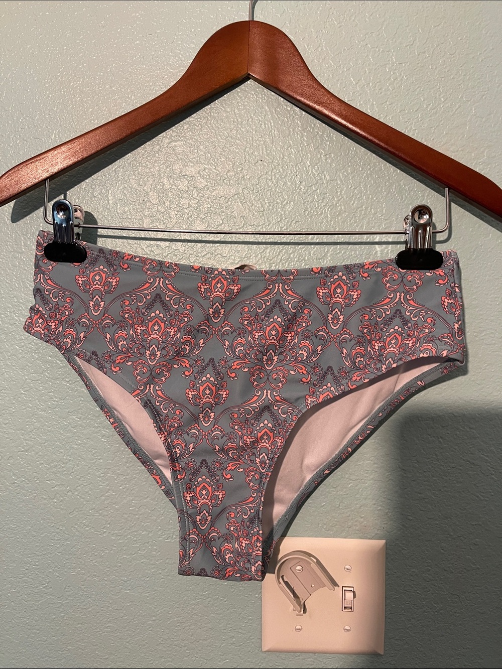 High-Waist Bikini Bottoms in with Pink Floral Medallion Print